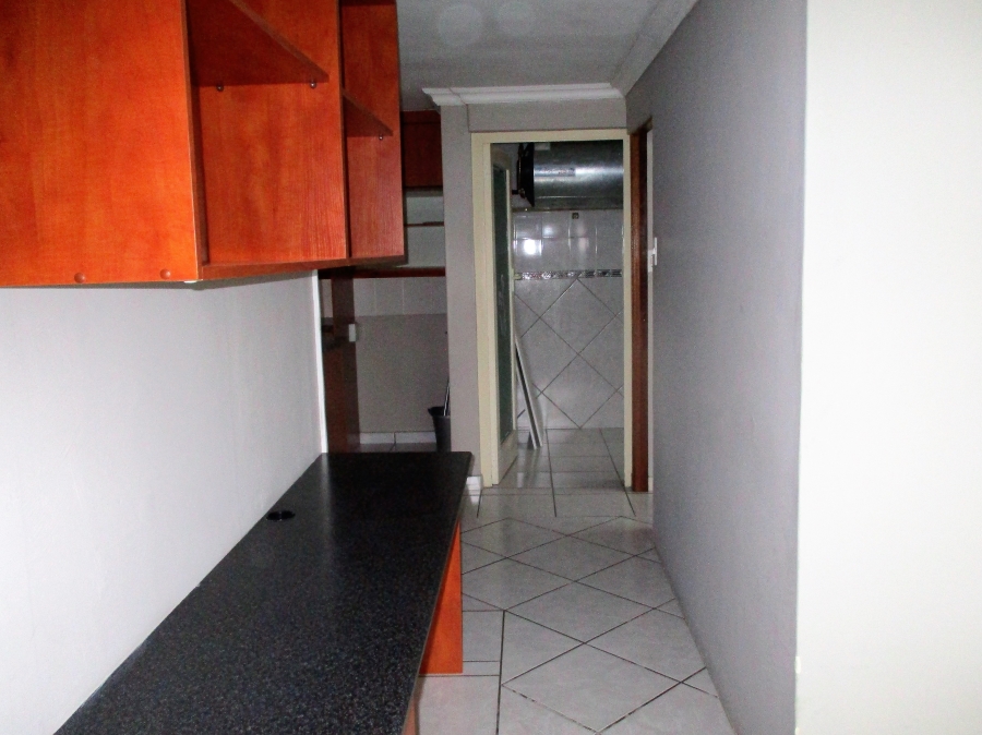 To Let 2 Bedroom Property for Rent in Strand Central Western Cape